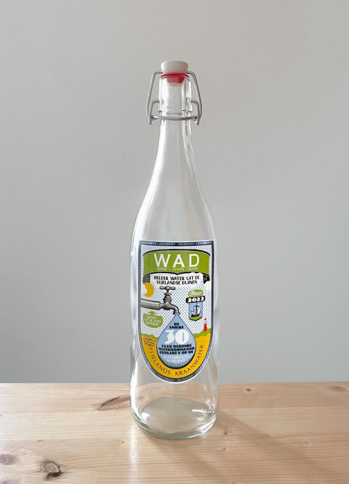 Koop een WAD fles en steun Waterroute Vlieland